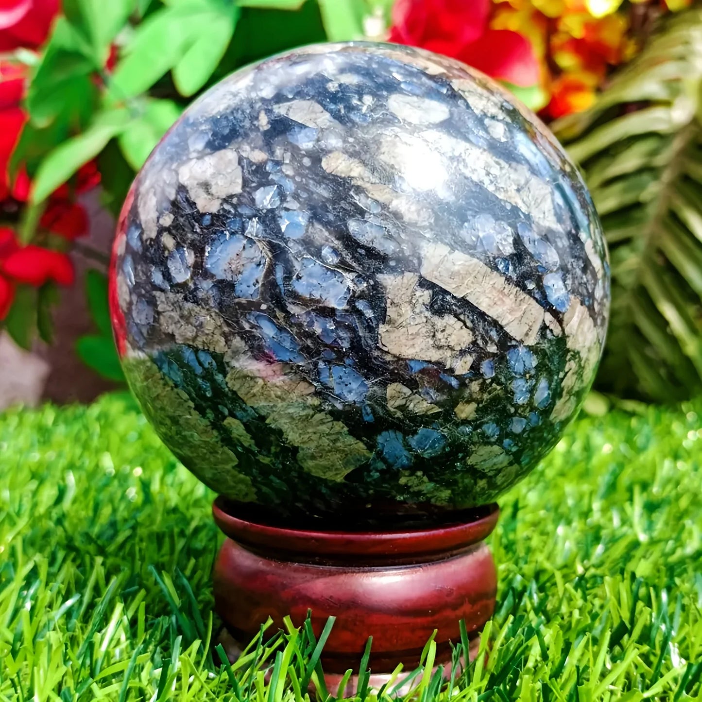 CrystalHola QueSera Ball Modern Home Decor Ornament Gift For Garden