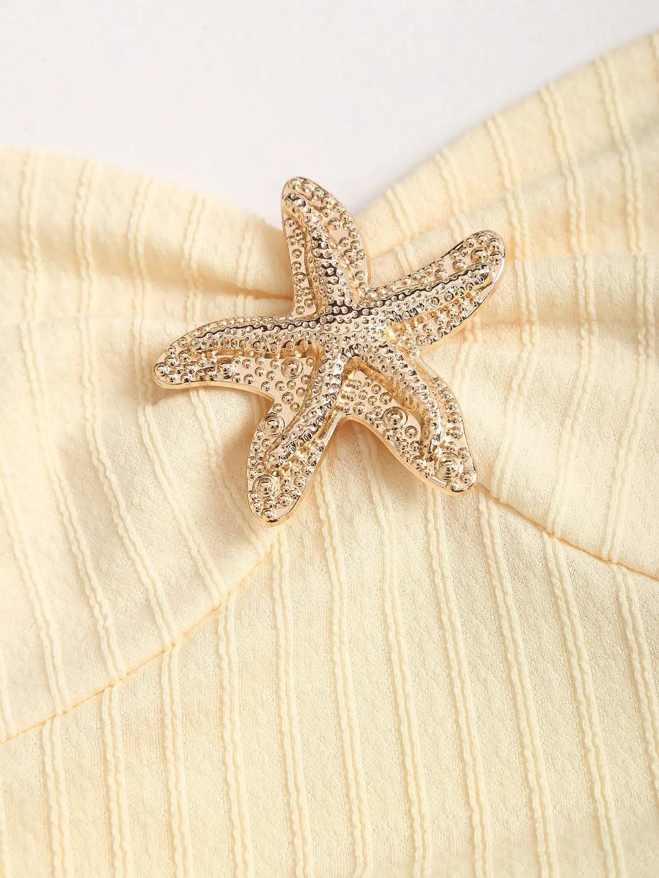 Women's Halter Neck Beach Mini Dress with Starfish Decor, Ruched Bust & Layered Ruffle Hem, Spring Summer