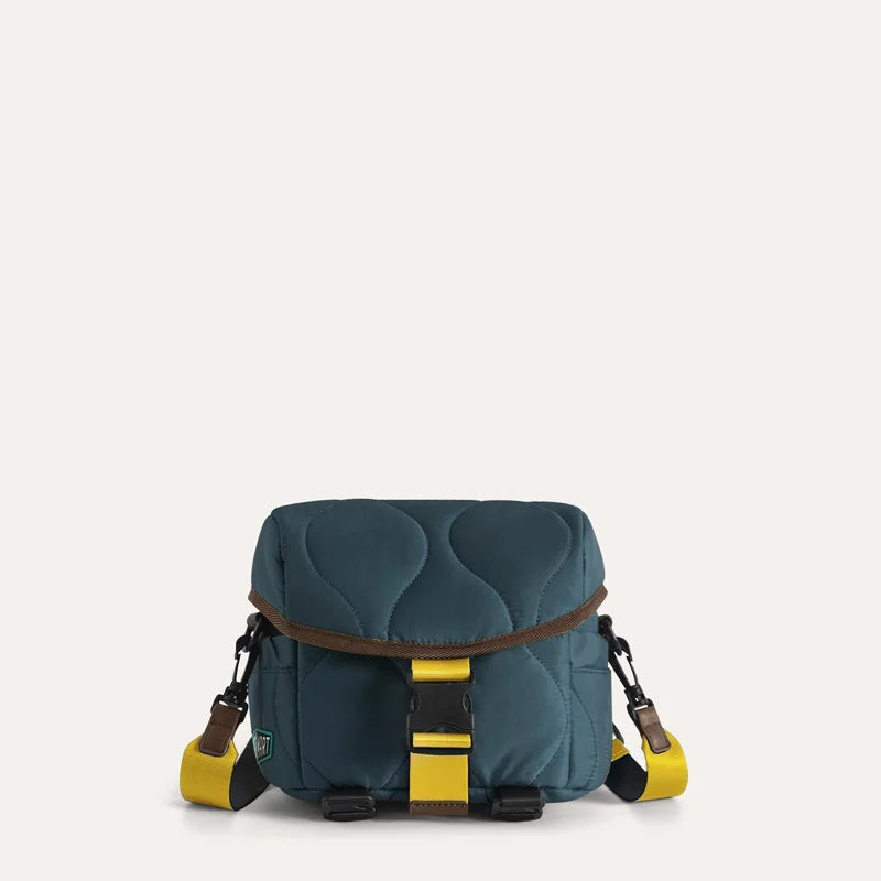 BAGSMART Multi-Function Camera Sling Bag for Women DSLR Crossbody