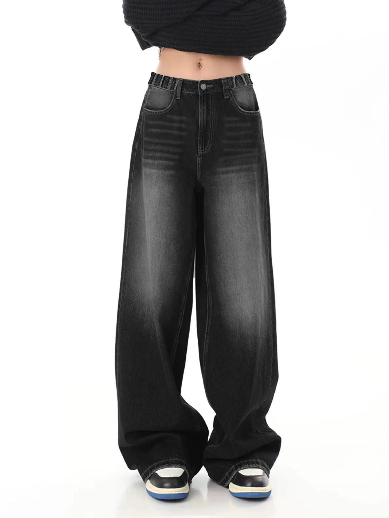 Vintage black washed loose straight-leg jeans for girls - a casual, long, wide-leg fashionable pants