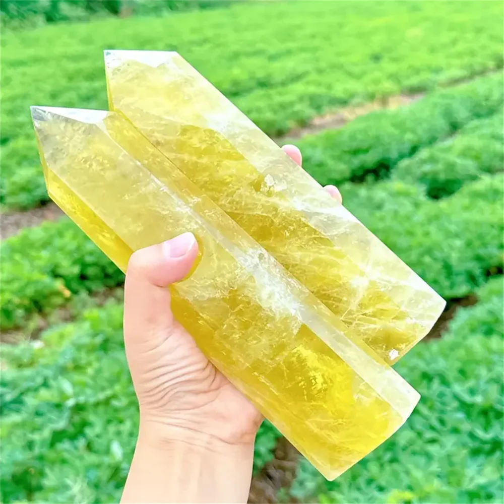 Natural Quartz Crystal Column for Home Decor Pyramid