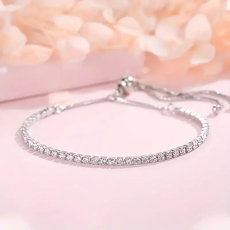 Elegant Unisex Moissanite Tennis Bracelet 18K White Gold Plating