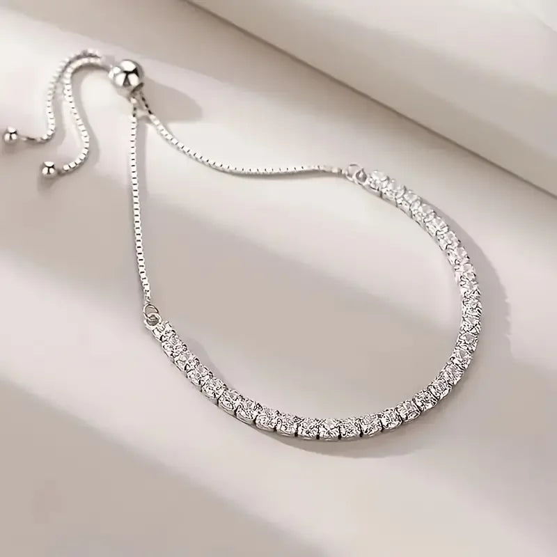 Elegant Unisex Moissanite Tennis Bracelet 18K White Gold Plating